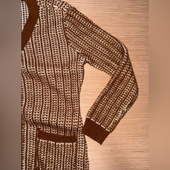 Olive & Oak Brown and Cream Knit Cardigan - Picture 6 of 8
